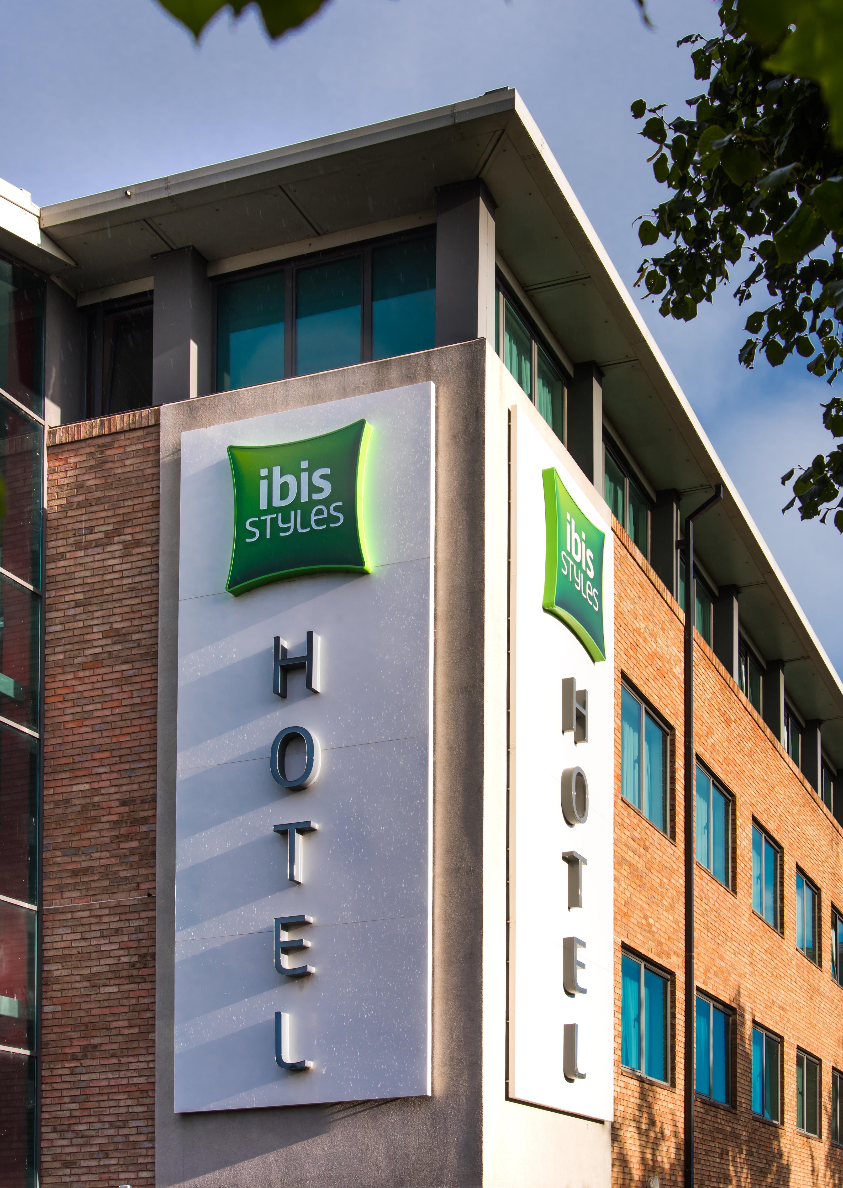 Ibis Styles Birmingham Nec & Airport Hotel Bickenhill Exterior foto
